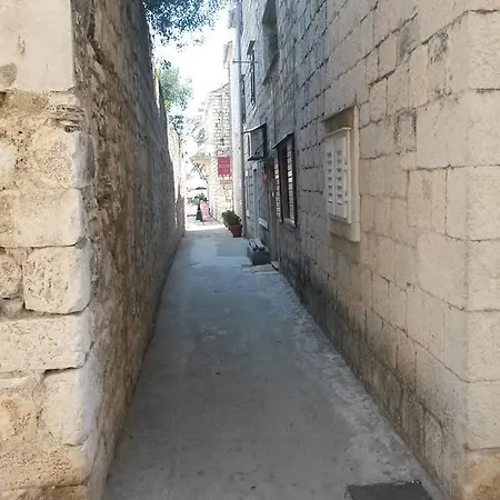 Kairos Daire Trogir