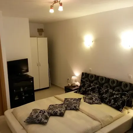 公寓 凯罗斯一室公寓 特罗吉尔